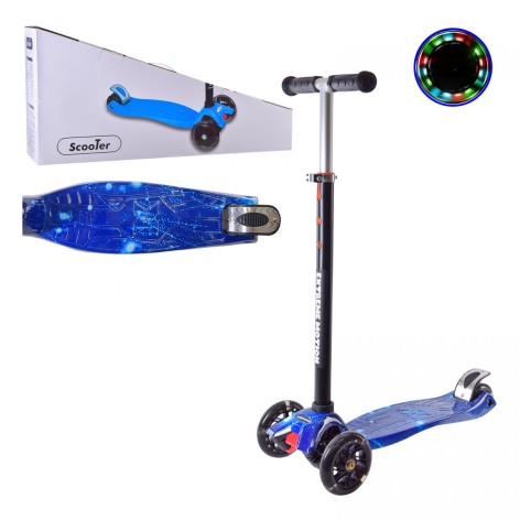 Самокат чотириколісний 