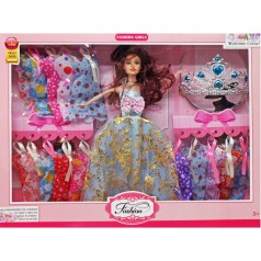 Кукла с гардеробом 