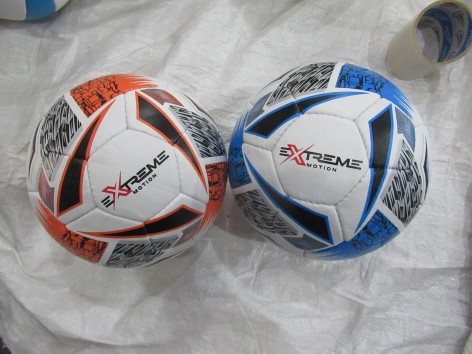 М'яч футбольний Extreme motion №5, PU 420 грам, 32 панелі,Пакістан,сітка+голка в комплекті 