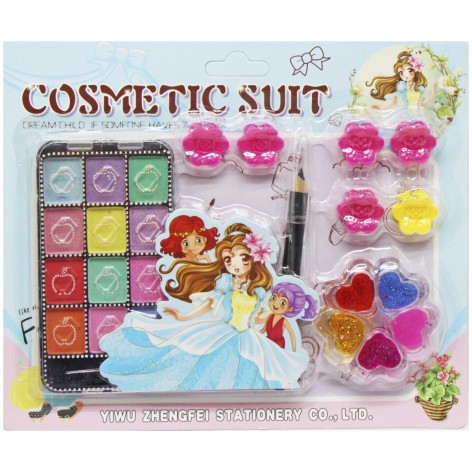 Набір косметики з аксесуарами 