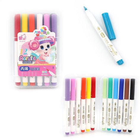 Набор акриловых маркеров 