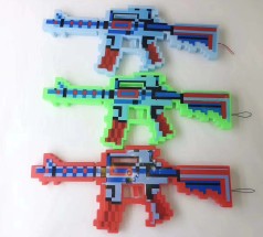 Зброя іграшкове світло, звук, 3 кольори, лазер, 39*17 см