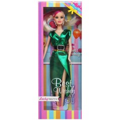 Кукла в зеленом платье