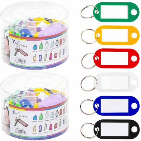 Брелки для ключей цветные с окном для подписи на металлическом кольце.