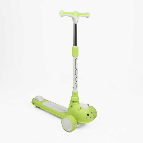 Самокат трехколесный 