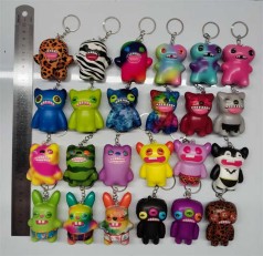 Брелок 12шт в уп., сквіш, герої, середня висота: 6 см, ароматизовані, металевий ланцюжок, карабін, в п/е 200/