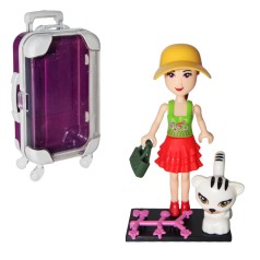 Лялька у валізці Мандрівниця, у жовтому капелюшку