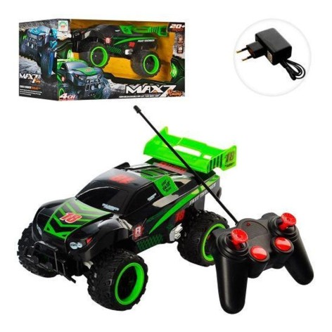 Машинка на радиоуправлении 