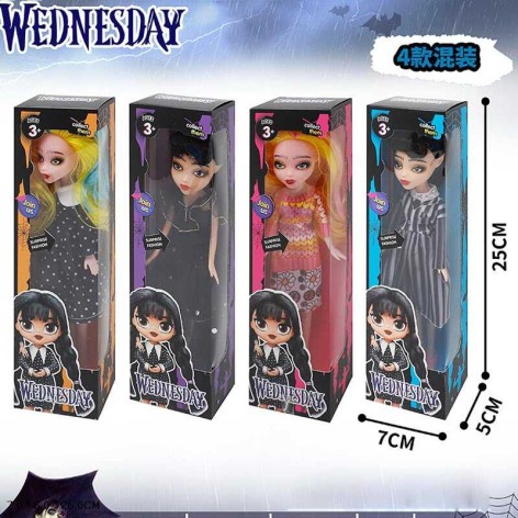 Лялька 4 види, висота ляльки - 22.5 см, гумова знімна голова, рухомі кінцівки,  в кор. 