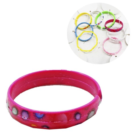 Браслет дитячий пластиковий, різні кольори.