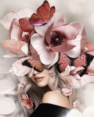 Набор для творчества алмазная картина Девушка с розами на голове Strateg размером 40х50 см (SK85997)