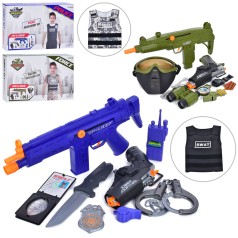 Набір зі зброєю трещітка, автомат 37см, пістолет/револьвер (звук,світло, на бат-ці табл), жилет, 2 види, в кор-ці, 39-24-5см /12/