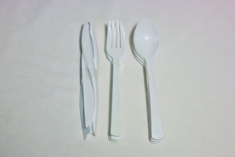 Столовий набір кольоровий 18 предметів