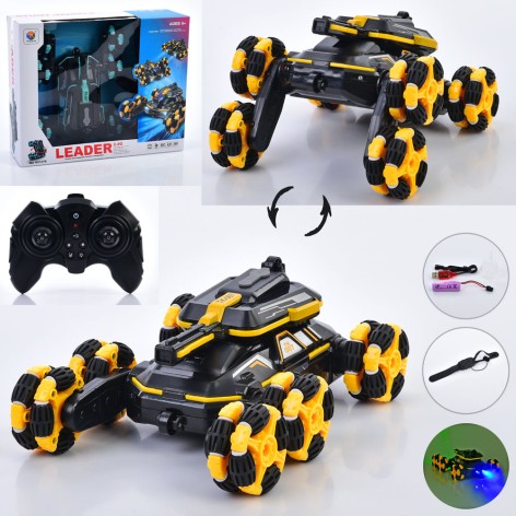 Радіокерований танк 2,4G з двома пультами (1 пульт-браслет) акумуляторний 22 см колеса-ролики пара/дим музика звук світло USB-зарядне