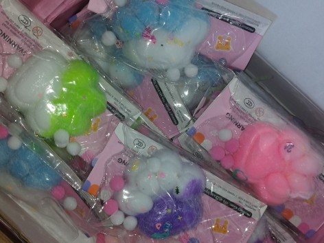 Сквіш лапки ворсисті 7см //