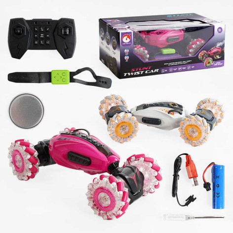 Р/К машинка 2 кольори, аккумулятор 3.7 V, керування з пульта чи браслета, парогенератор, підсвіч., звуки, мелодії, роликові колеса, викрутка, інструкція, кор. 