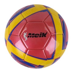 Футбольний м'яч 
