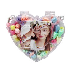 Набор бисера YF 3002 P 6 разновидностей бусин, леска, заколки для волос, кулон, кольца.