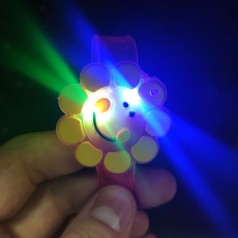 Дитячий браслет з підсвічуванням, мікс
