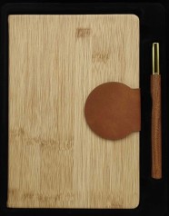 Блокнот кожа/зам на магните А5/96арк.+ручка роллер в подар.кор.(1*30)