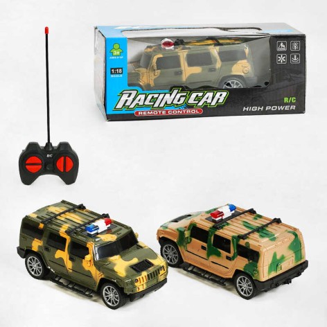 Радіокерована машинка 2 кольори, на батарейках, масштаб 1:18, підсвічування фар, пульт 27 MHz, в кор. 