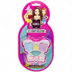 Набор косметики на блистере.