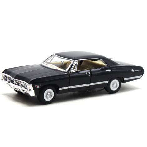 Машинка металева CHEVROLET CLASSIC IMPALA 1967 чорна