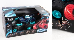 УЦЕНКА 20% Р/К машина,2.4G,32см,акум,USB-заряд,гумові колеса,світло,трансформується,корпус,що не б'ється,в кор-ці,45-25-23см /4/