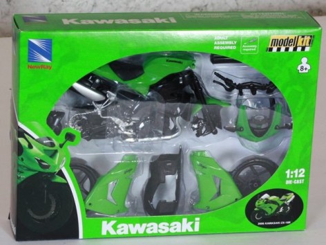 NR Мотоцикл KAWASAKI, збірна моль (1:12)