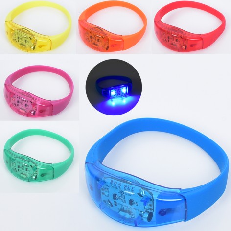 Браслет 7см, свет, на бат-ц (табл), микс цветов, /15/180/12шт.в п/е 20-8-8см