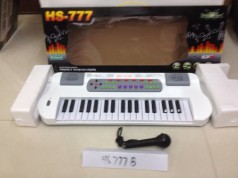 Піаніно кор. 58*8,5*21,5см /24-2/