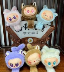 М'яка іграшка-браслет Labubu 