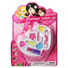 Косметика для ляльок