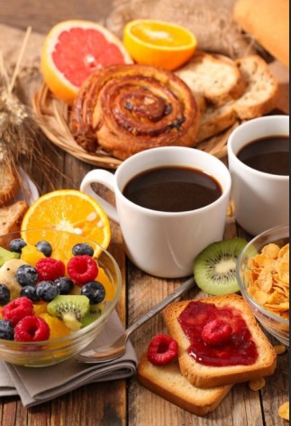 Набір для творчості алмазна картина Кава зі смаколиками Strateg розміром 30х40 см (HEG86090)