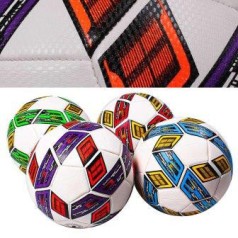 М'яч футбольний BT-FB-0266 PVC 380г з ниткою 4 кольори
