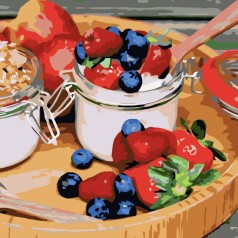 Набор для росписи по номерам Мороженое с клубникой Strateg размером 40х40 см (SK042)