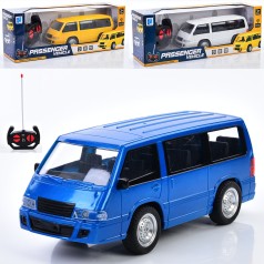 Р/К машина, 23см, светло, 3 цвета, на бат-ке, в кор-ке, 38-10,5-14см 