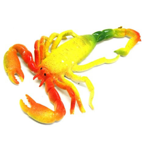 Скорпіон жовтий