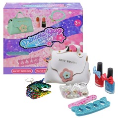 Косметика в коробке