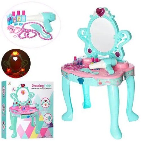 Игровой набор MIC "Трюмо" с аксессуарами музыка свет