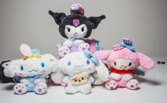 Мягкая игрушка HELLO KITTY микс 24 см//