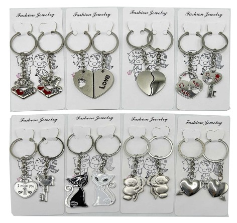 Брелок металлический 