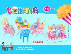 Столовая 4 стулья, 4 куклы, аксессуары, в слюде 