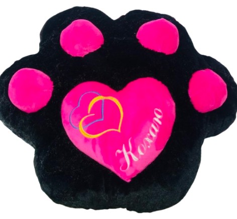 М'яка іграшка Подушка лапка З СЕРЦЕМ середня чорно-малинова, 45*47 см