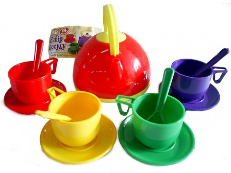 Набор игрушечной посуды (13 предметов) с чайником Юника