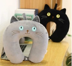 Подушка для подорожі під голову “Котик” з гачком для підвішування, на кнопці, 2 кольори