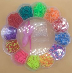 Набор для плетения-резинки 550шт.в коробке 