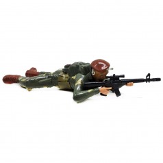 Іграшка фігурка MIC солдат що повзає на батарейках зелений