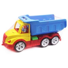 Пластикова машинка 