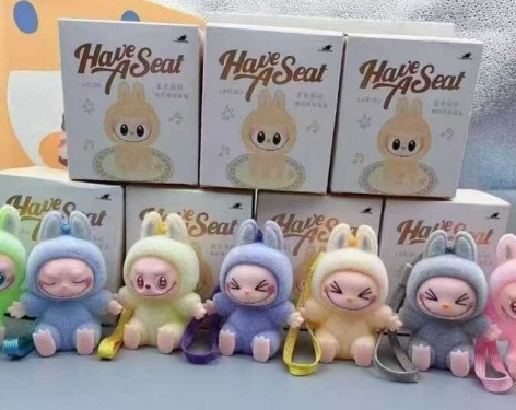 Мягкая игрушка-брелок герой-сюрприз, МИКС ВИДОВ  в кор., 9*7*10 см /400/